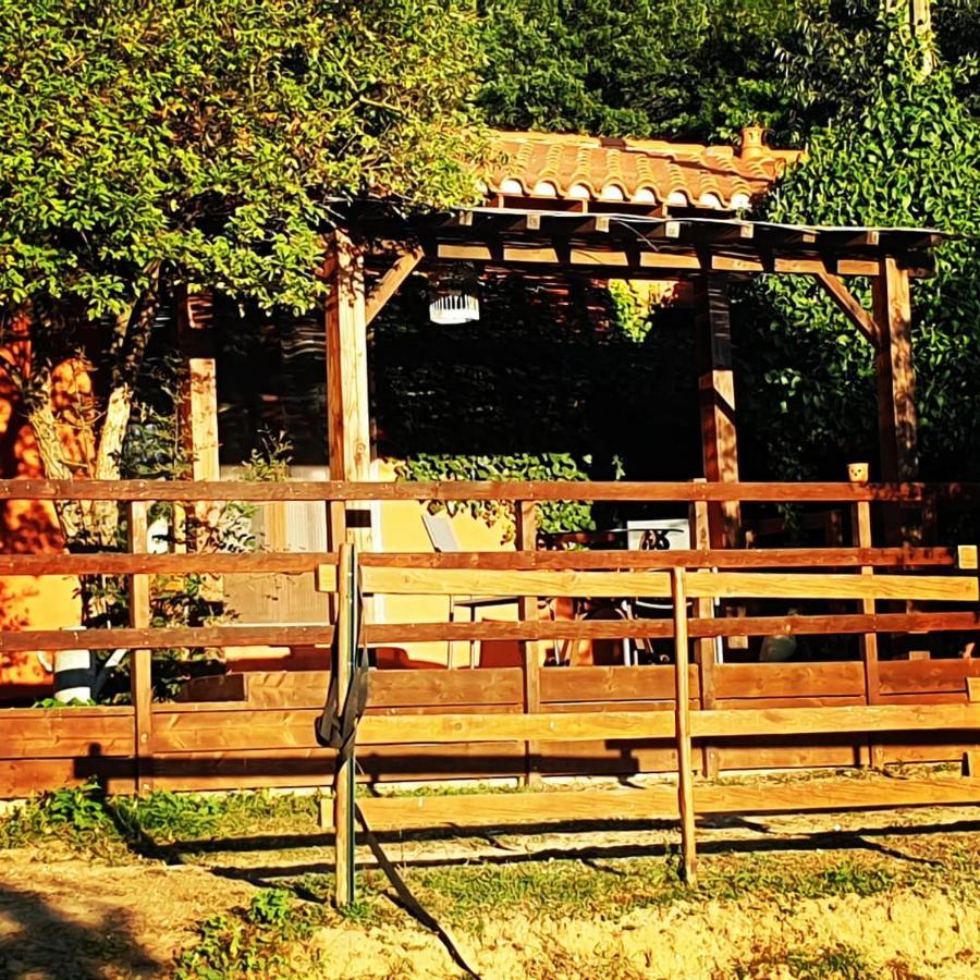 Chambre D'Hotes Le Petit Ranch Los Masos Luaran gambar