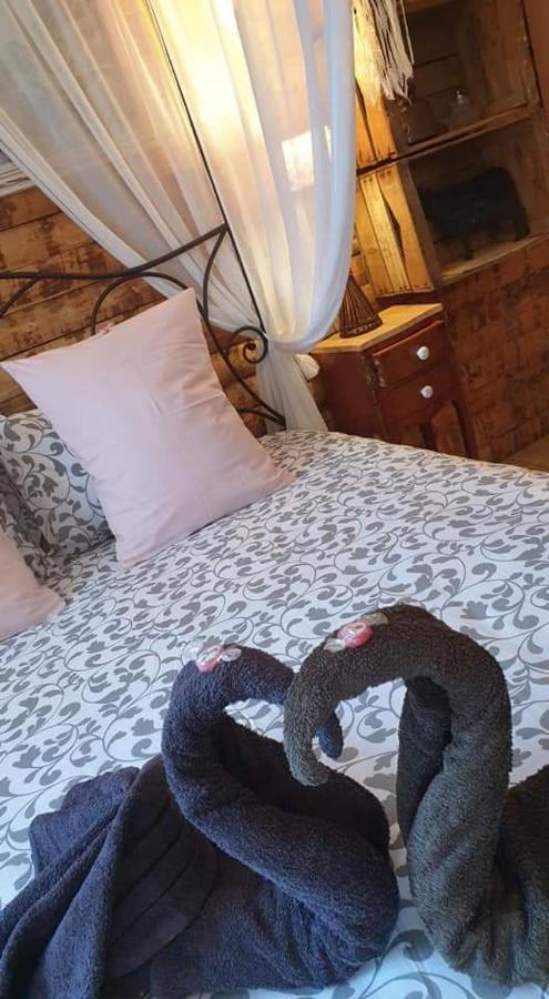 Chambre D'Hotes Le Petit Ranch Los Masos Luaran gambar